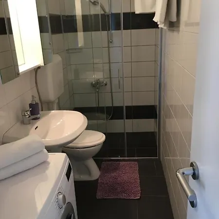 Paola * 奥帕提亚