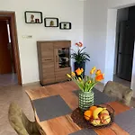 Apartament Paola *
